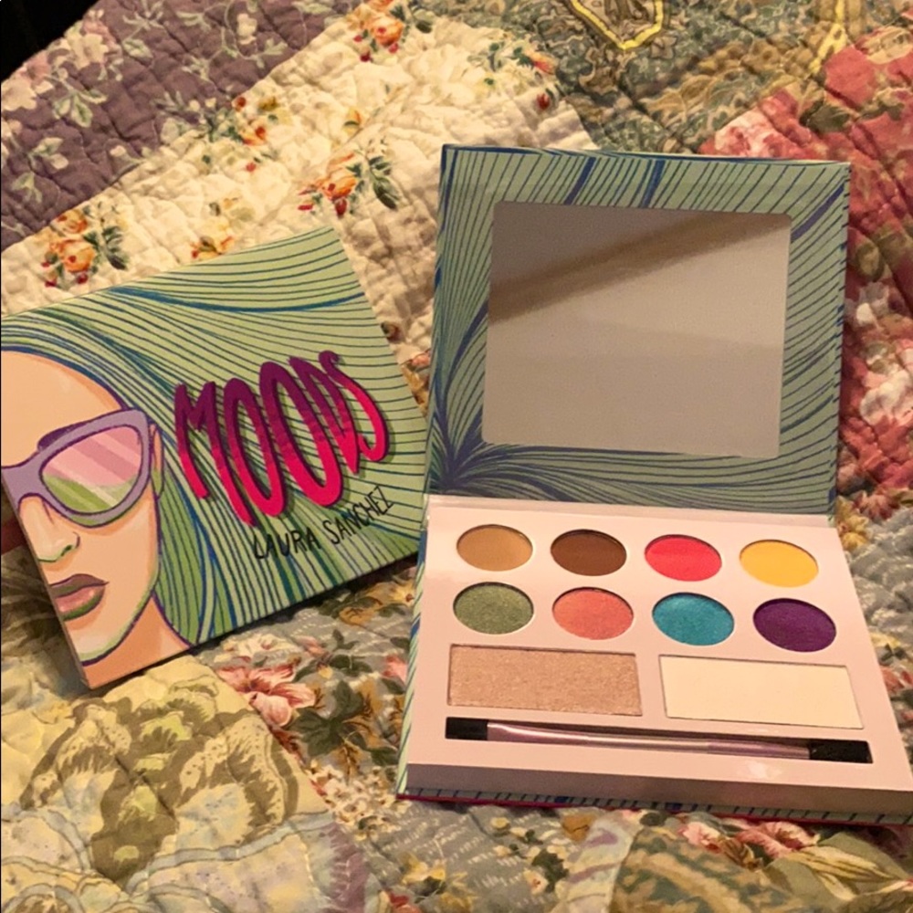 BNIB Laura Sanchez “Moods” Pallette